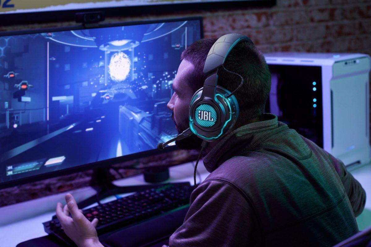 Test of the JBL Quantum One gaming headphones: Everything for everyone