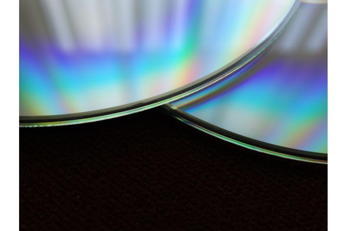 Opas: Näin cd toimii – Analogisesta signaalista ykkösiksi ja nolliksi – ja takaisin