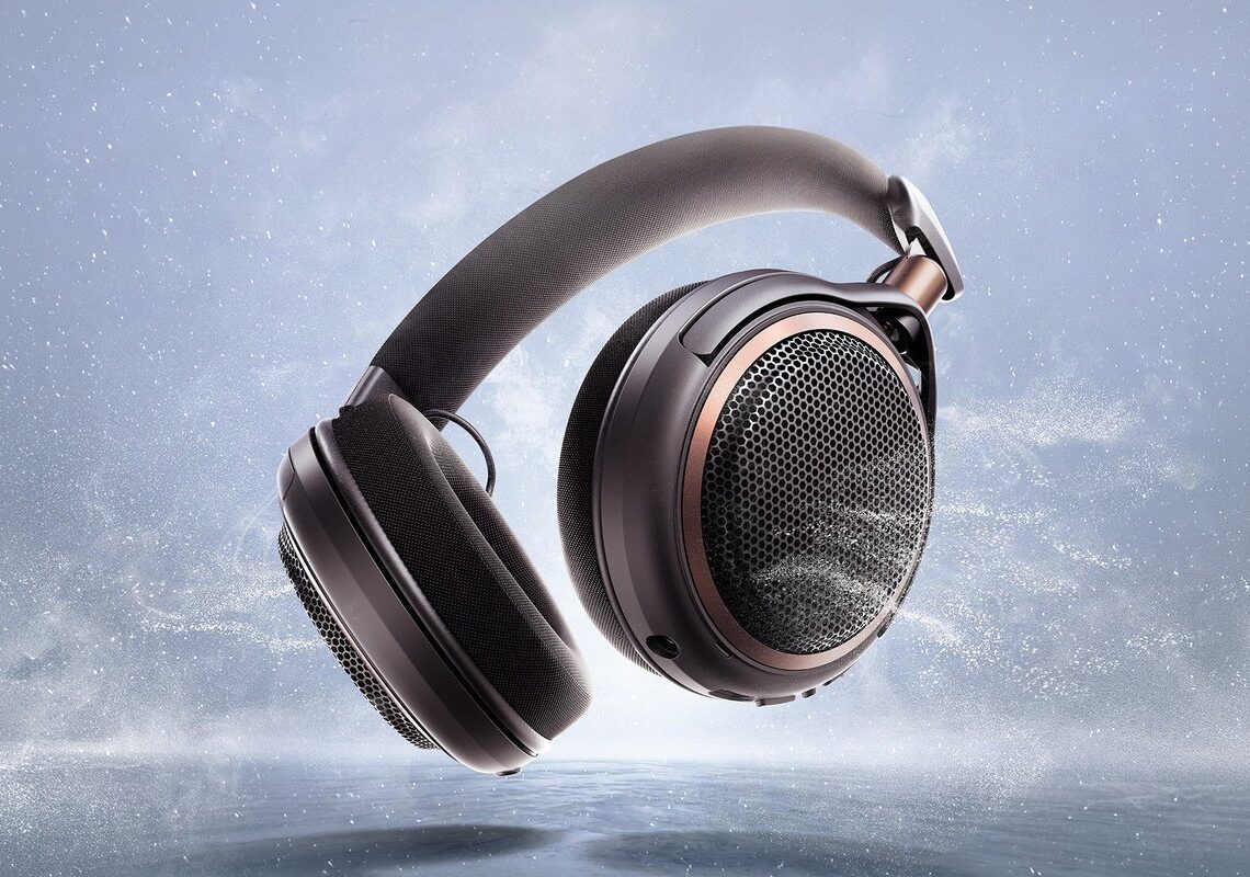 Audio-Technica ATH-AL5NC combines an open design and wireless connectivity – battery life up to 75 hours