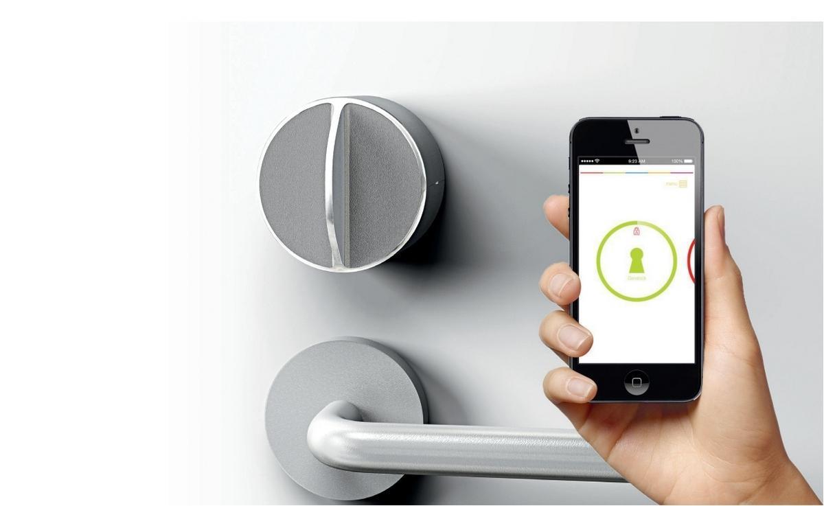 Doors open conveniently with a smartphone