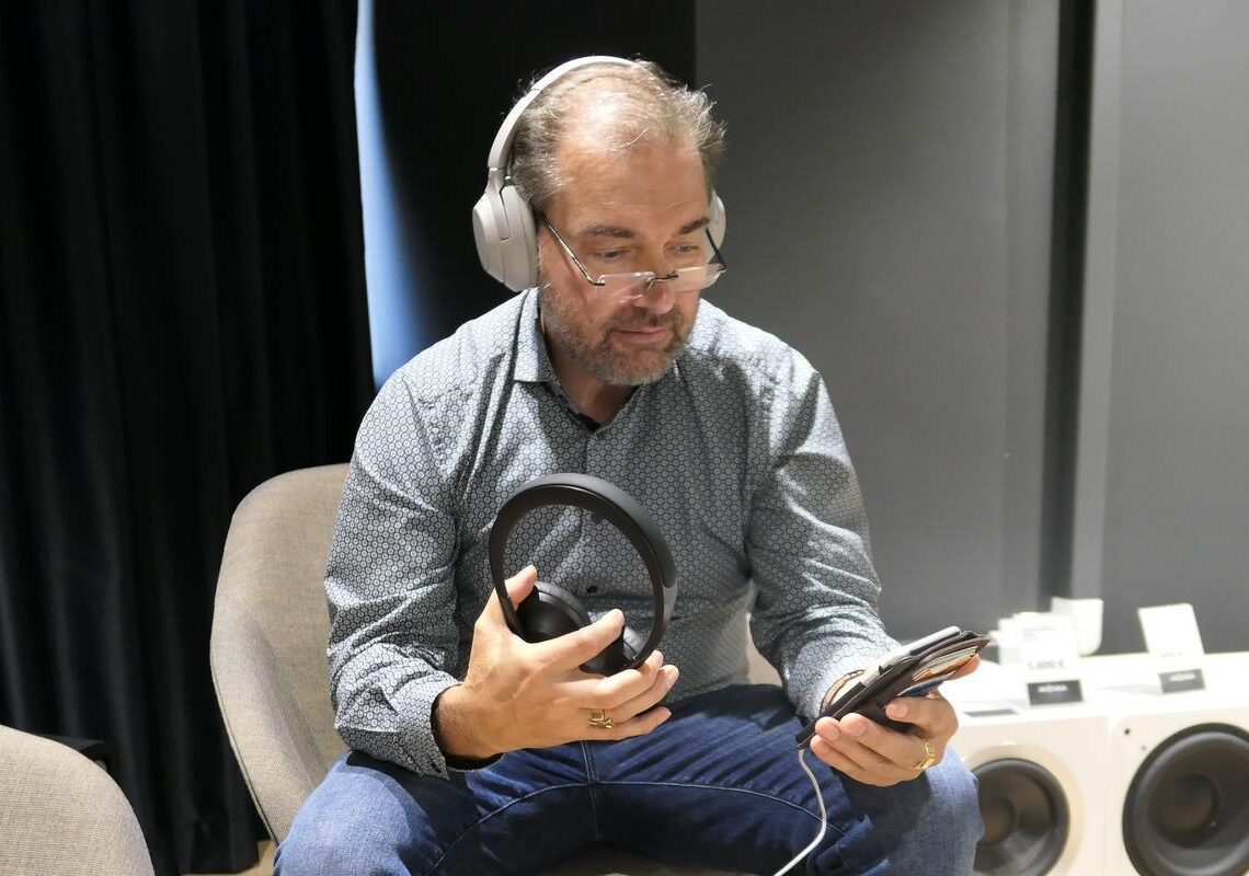 Is it faith in the Hifi headphones? In a quick test, Bose’s new flagship noise cancelling headphones Noise Cancelling 700