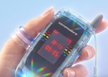 Commodore returns to phones with Jolla – Callback 8020 eliminates browsers and porn