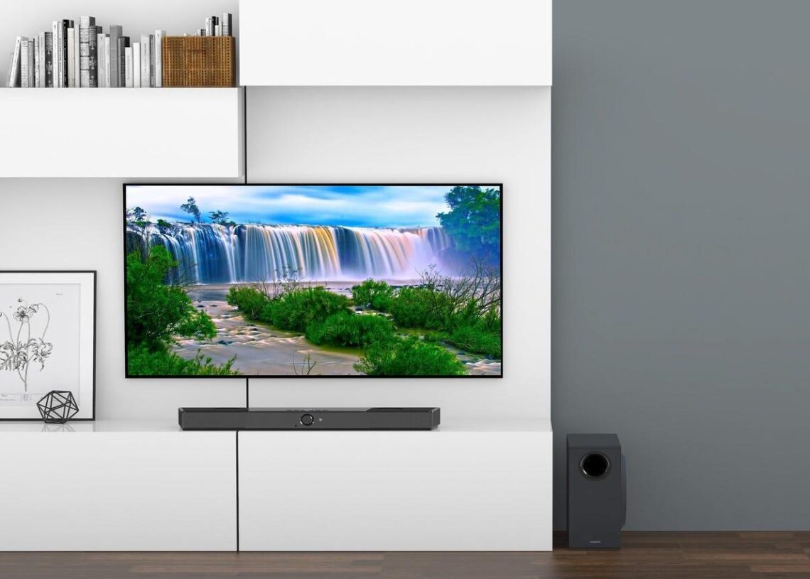 Creativen järeä Dolby Atmos -soundbar saapui Suomeen