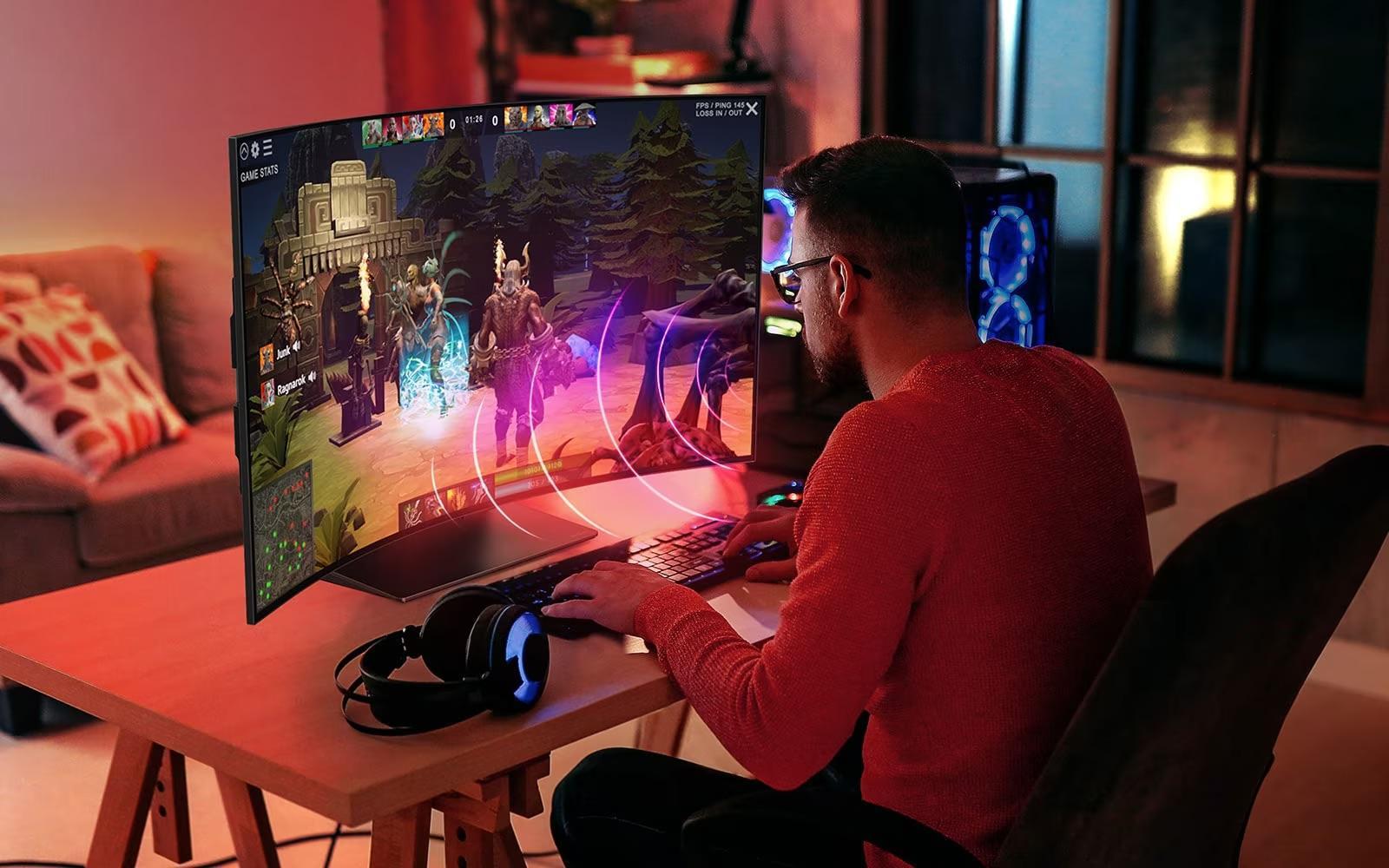 From curved to flat TV with the push of a button