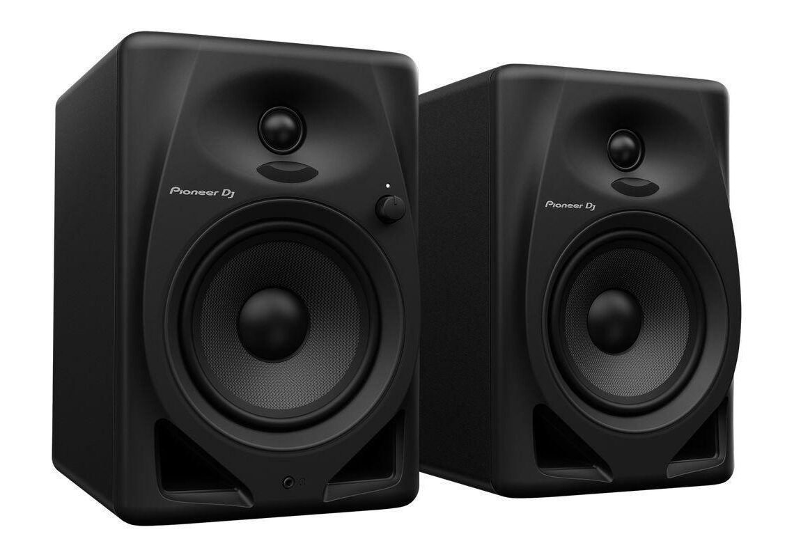 Pioneer DJ:ltä monitorikaiuttimet koti- ja ammattikäyttöön
