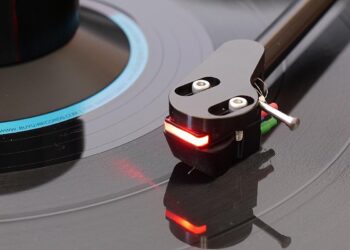 DS Audio 1