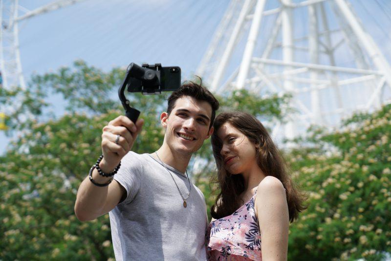 FeiyuTech's VLOG pocket gimbal can track faces and objects