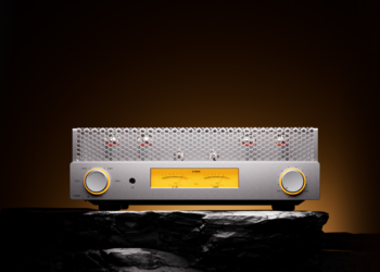 FiiO enters the world of tube amplifiers – the EA13 is built around six tubes