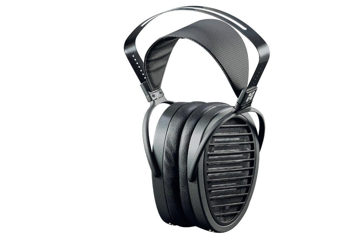 Testissä Hifiman Arya -kuulokkeet: Herkällä tatsilla