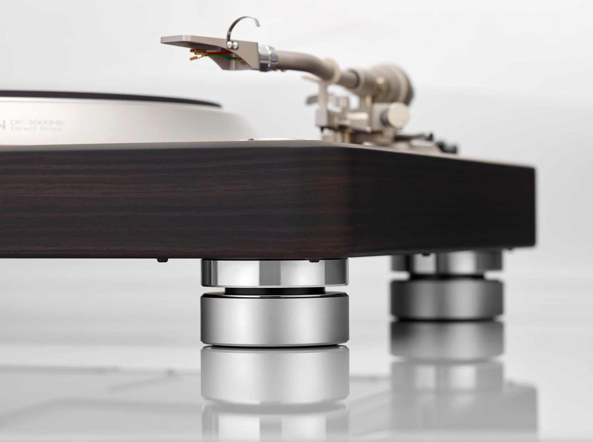 Low Denon DP 3000NE StudioD 06