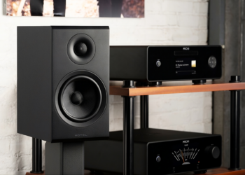 Rotel returns to the speaker market after a hiatus of more than 25 years – the Amora 5 costs 999 euros for a pair