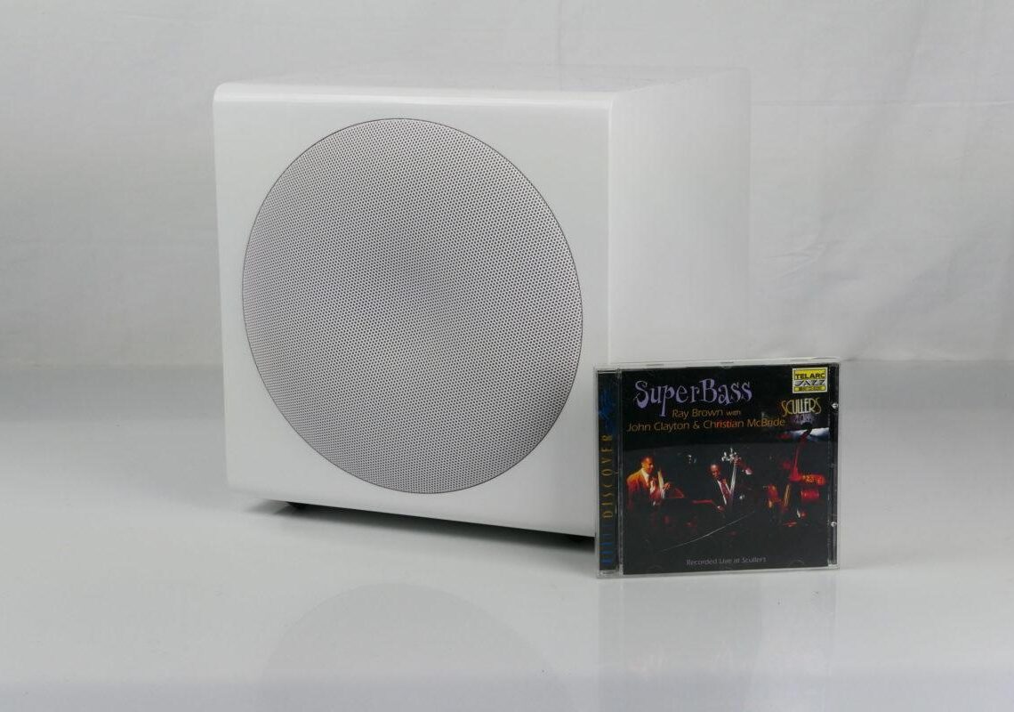 Kokeilussa SVS 3000 Micro -subwoofer: Mikroluokan referenssi