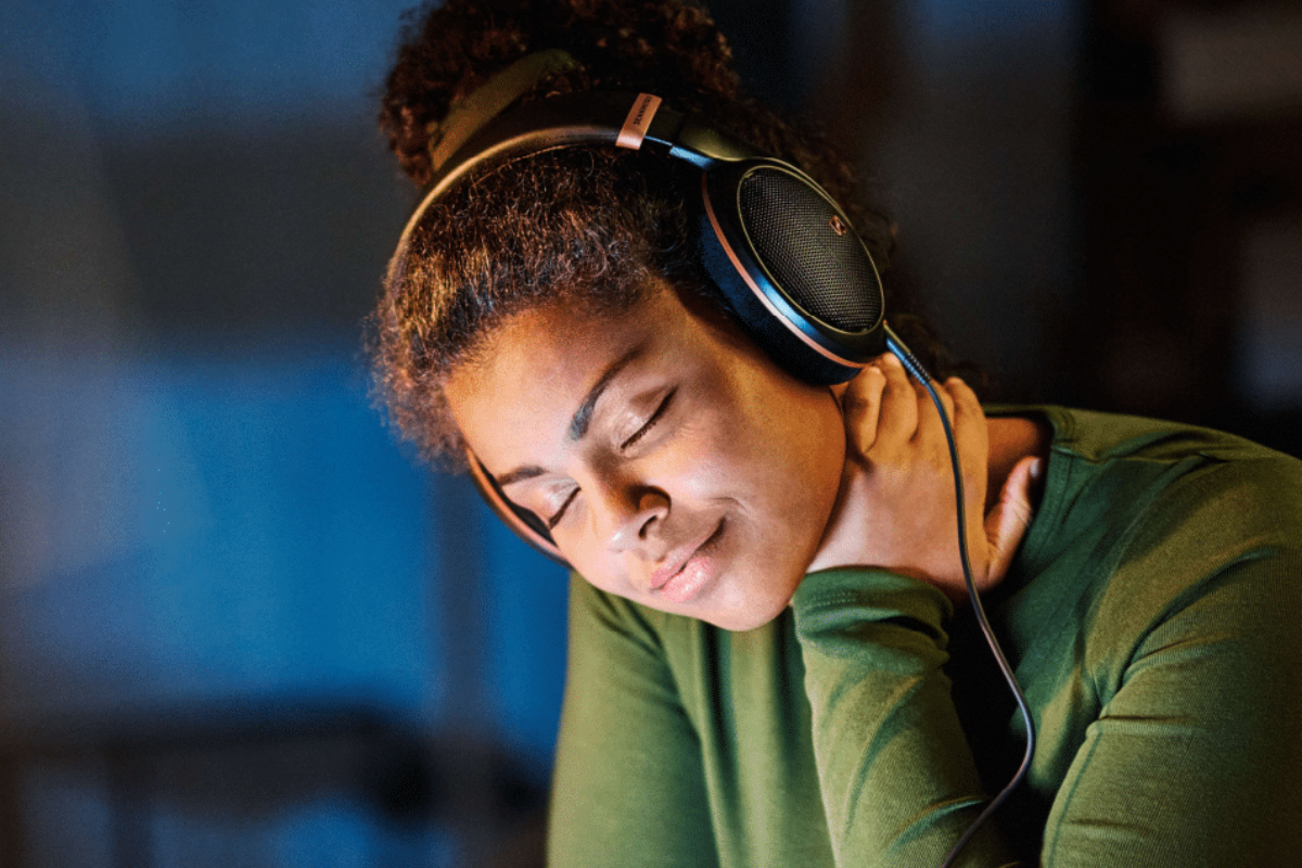 Sennheiser surprises – the new HD 505 brings premium-level sound to even more people
