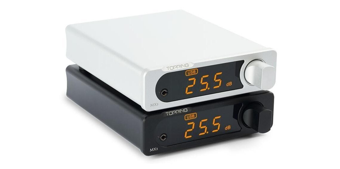A small, powerful and well-sounding amplifier-headphone combo for a wide range of applications
