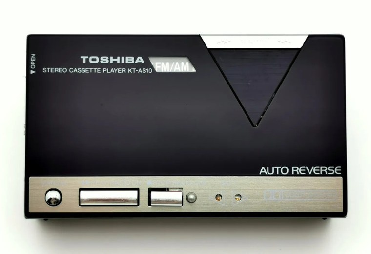 Toshiba KT-AS10: The world's smallest cassette player that revolutionized portable music