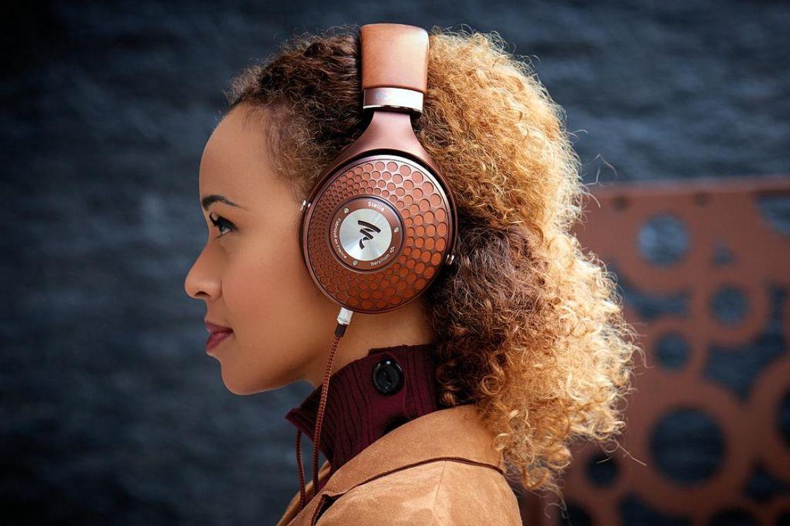 Why not upgrade your hearing aid set right up to the ear?