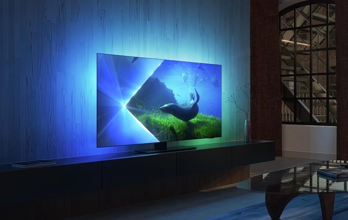 Philips Ambilight TV OLED+ 908 won the Red Dot Award