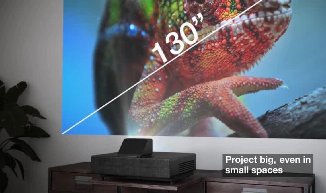 Erittäin lyhyen etäisyyden 4K PRO-UHD -laserkotiteatteriprojektori