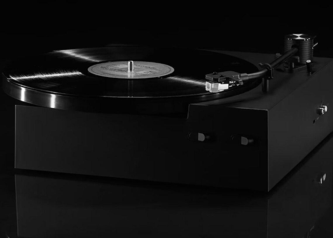 Jymy surprise! IKEA expands its vinyl turntables