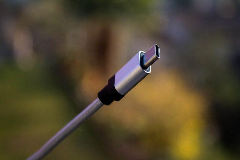 USB:sta on tulossa versio 4.0 – tarjoaa samat ominaisuudet kuin Thunderbolt 3