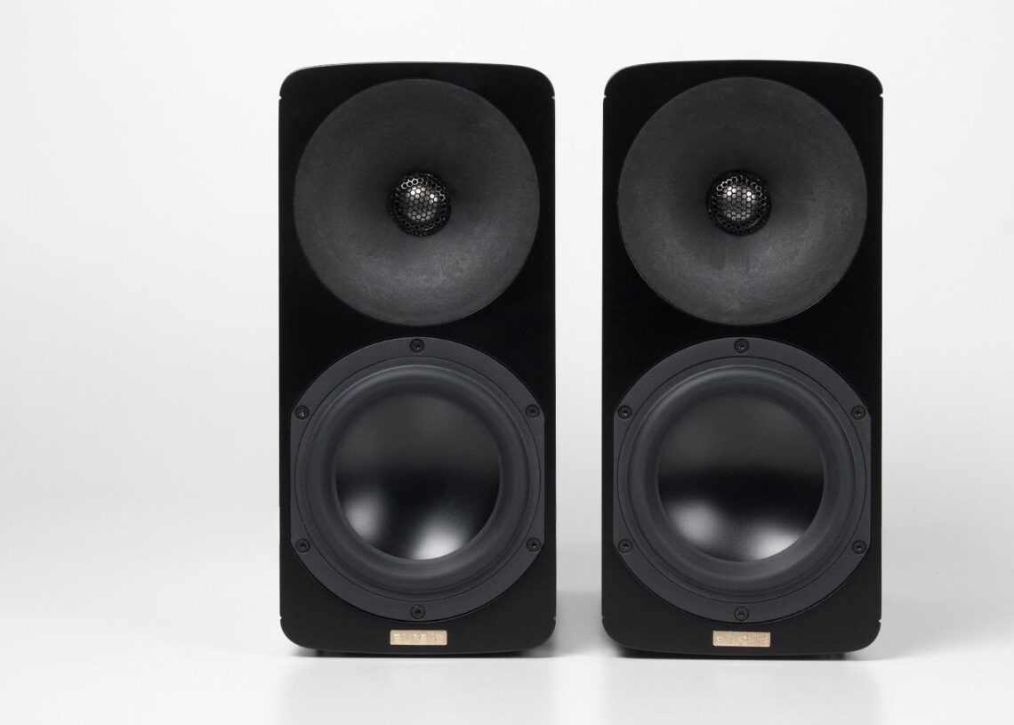 In the experiment, Aurelia Magenta II – a new version of the current classic