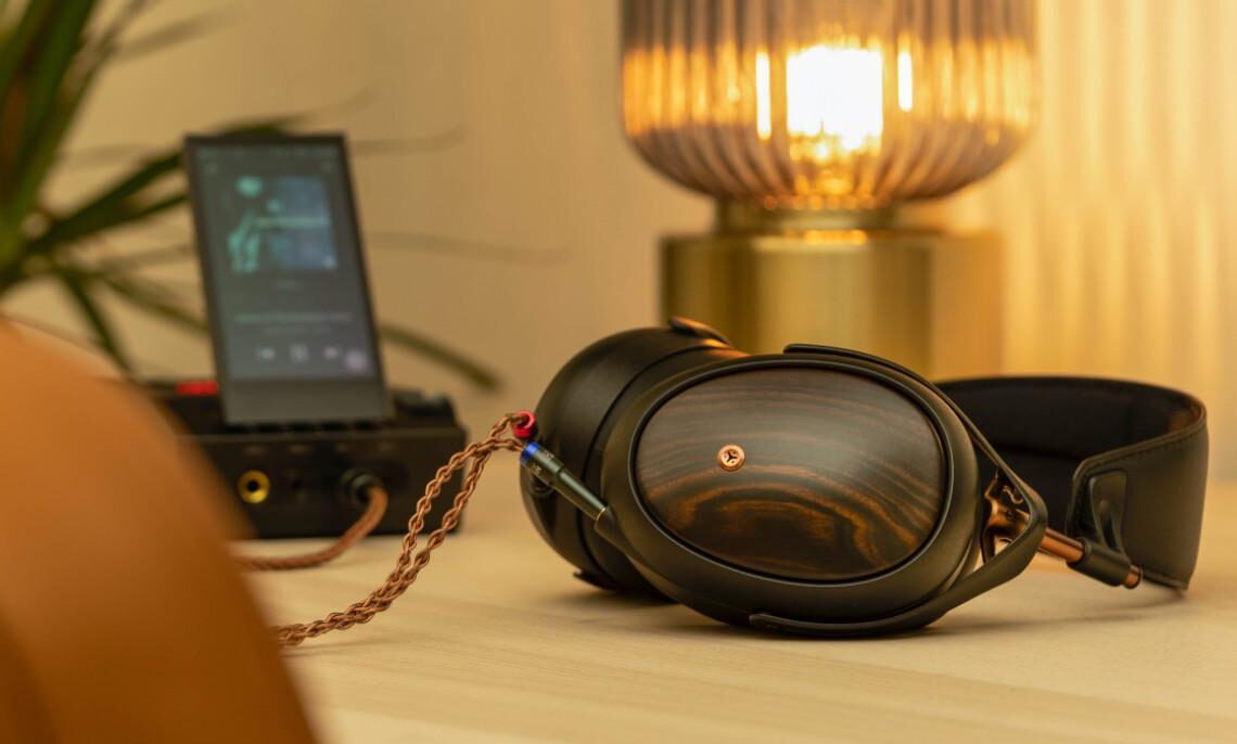 Meze Audio esittelee päivitetyt premium-kuulokkeet