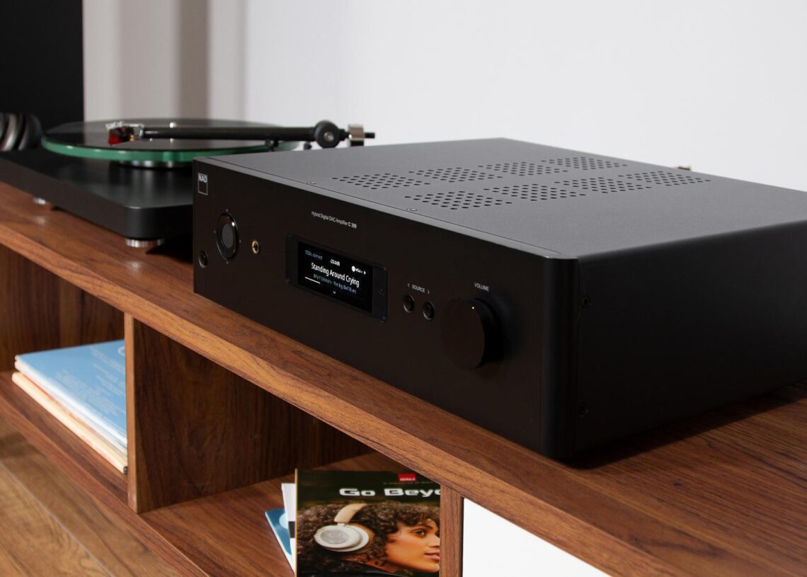 An integrated amplifier tailored for the future?