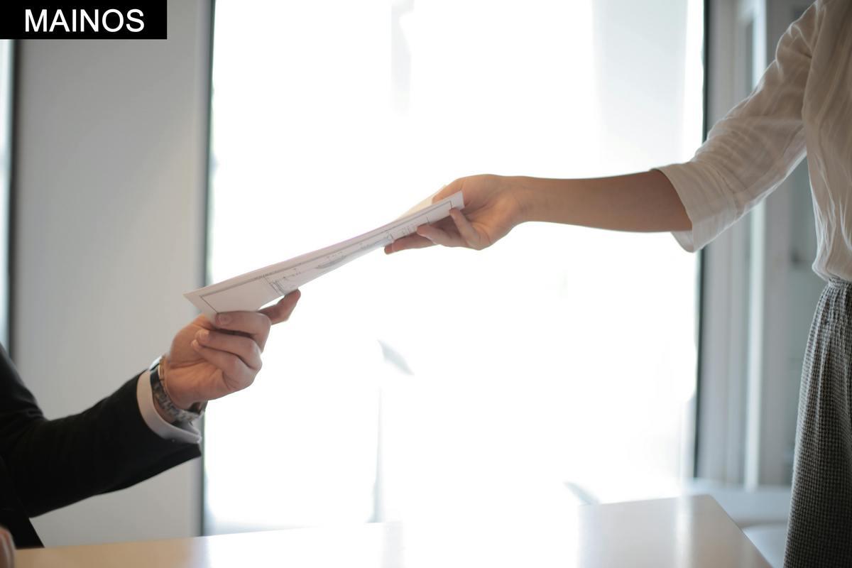 Mitä kirjoittaa CV-profiiliin: Vinkit ja esimerkit