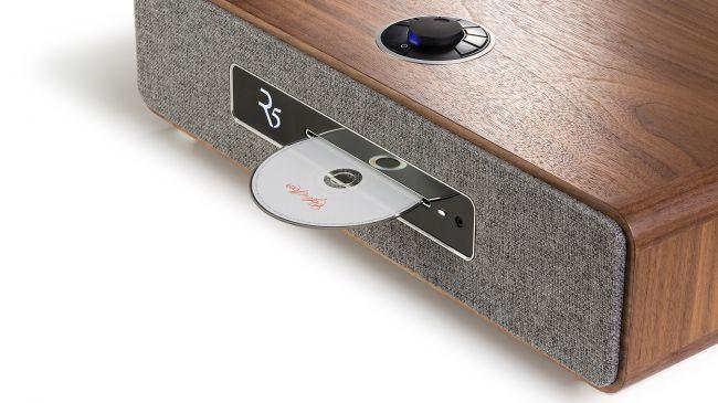 Ruark presented a lightweight version of its flagship all-in-one device – includes a comprehensive range of playback sources