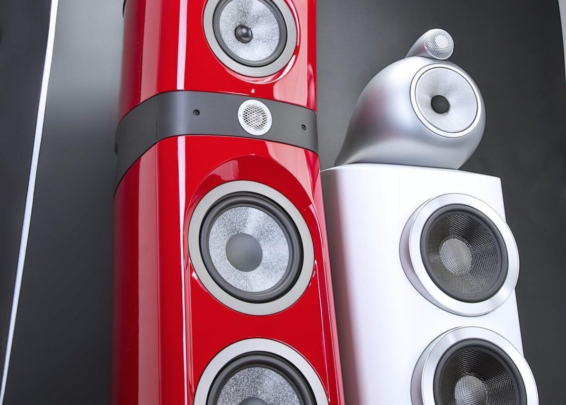 Testissä kaksi highend-kaiutinta: Focal Sopra 3 ja B&W 803 D3