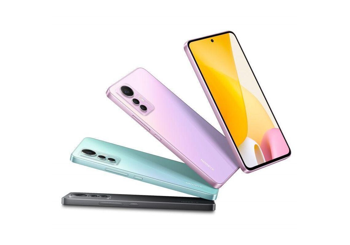 Xiaomi toi 12 Lite -puhelimen Suomeen – 5G ja 108 megapikselin kamera keskihintaluokassa